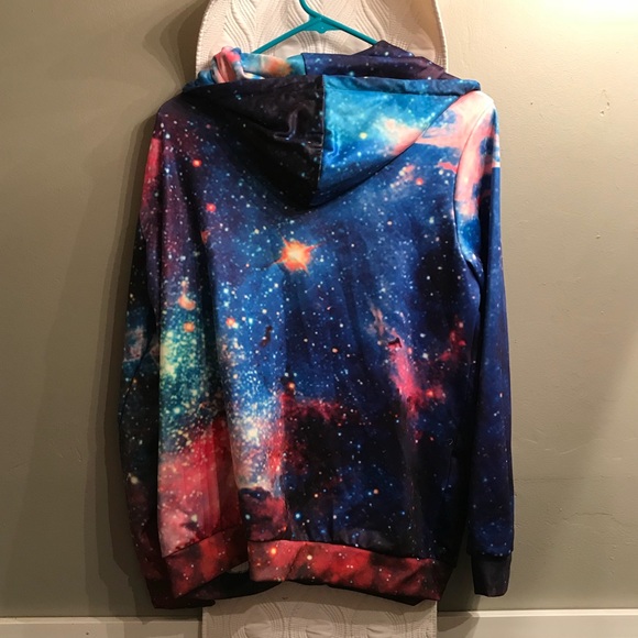 GALAXY Hoodie 🌌 - Picture 2 of 4